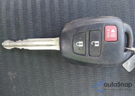 2018 Toyota Rav4 Le z USA, uszkodzony, nr VIN JTMBFREV8JJ258472